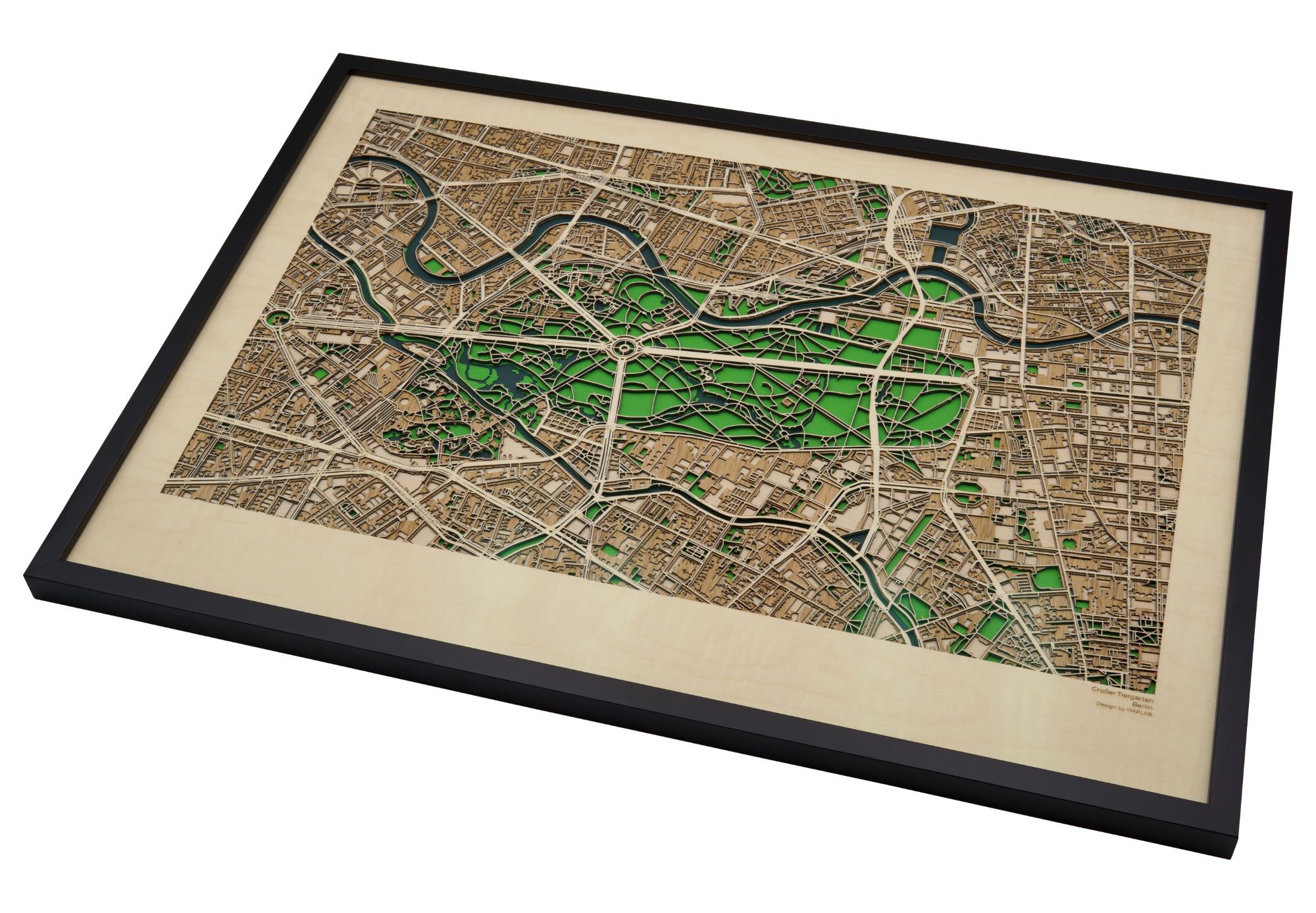 Hardhouten plattegrond van 'Großer Tiergarten' in Berlijn. Buurtreeksen Maplab. Afmetingen: 725*525mm gemaakt van Sycamore, Oak en Birch. side2